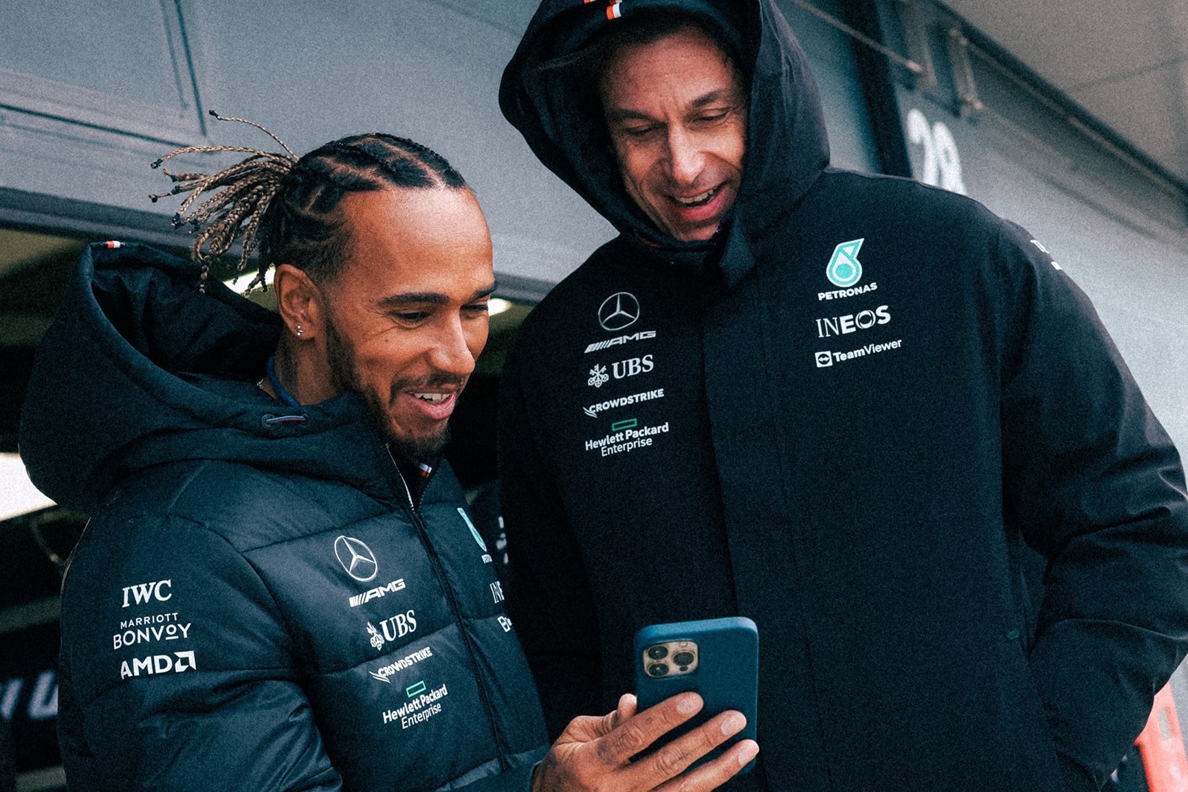 - Wolff: A "few hours" from now, a new Hamilton F1 contract will be finalized.