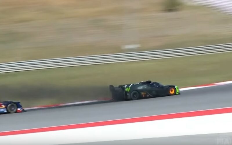 - Video : Vanwall Crashes Out of Portimao 6 Hours - Villeneuve's Brakes on Fire, Safety Car Deployed
