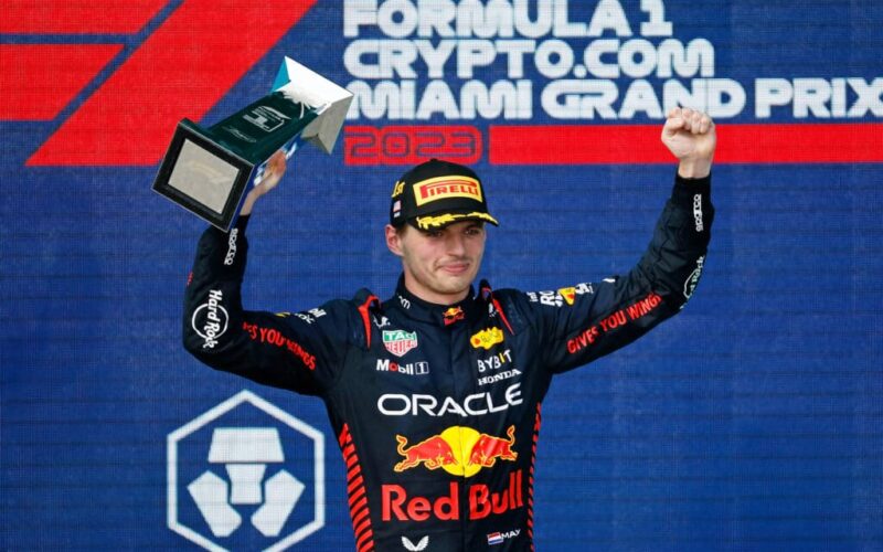 - F1 Miami GP: Verstappen comeback from ninth on the grid to win !