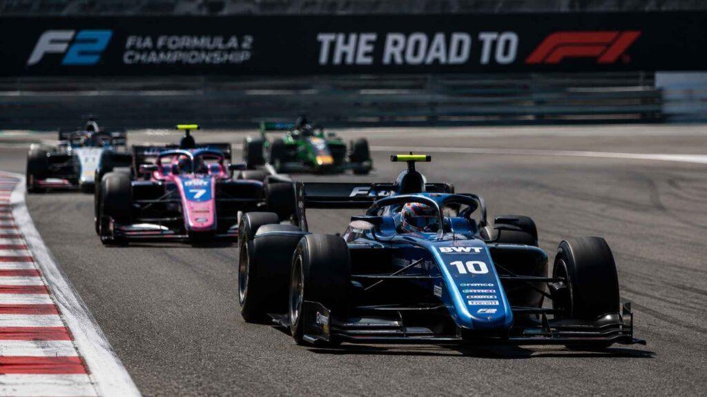la formule 2 représente d'antichambre des 4 catégories de f1