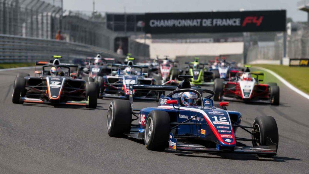 la formule 4 constitue la première étape des 4 catégories de f1